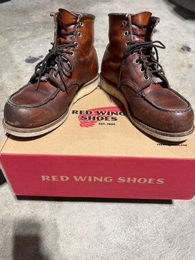 Red Wing Men’s Moc Toe Work Boots - Brown